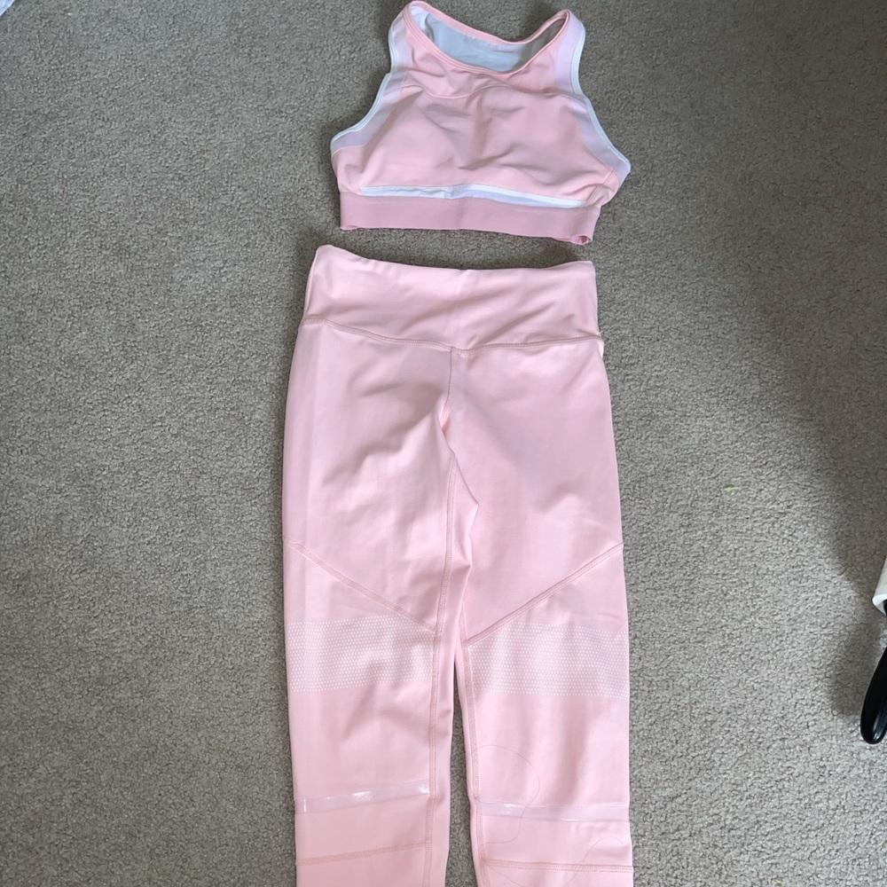 Lilybod workout set